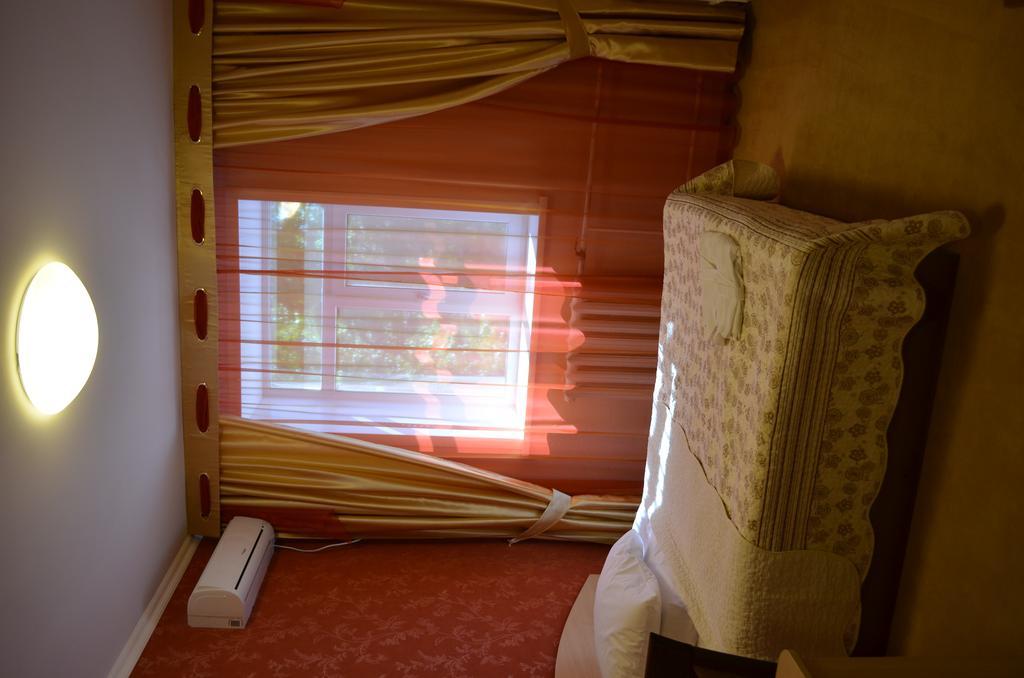 Mereke Hotel Ustʼ-Kamenogorsk 部屋 写真